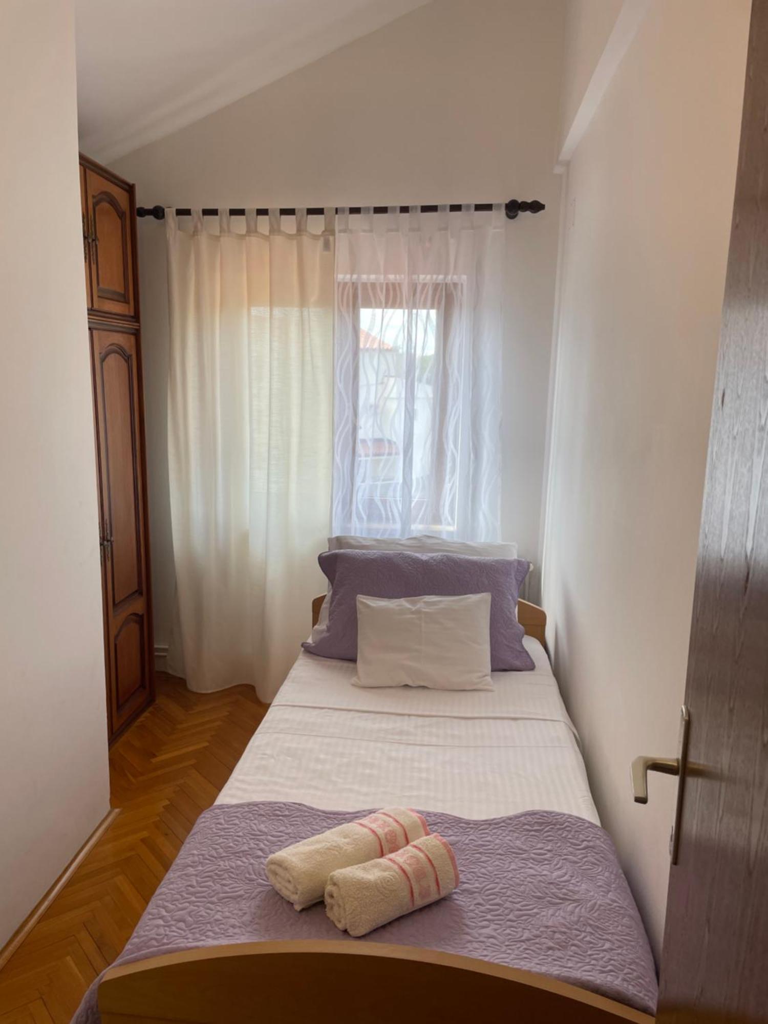 Apartmani Muzic Orlec Eksteriør billede