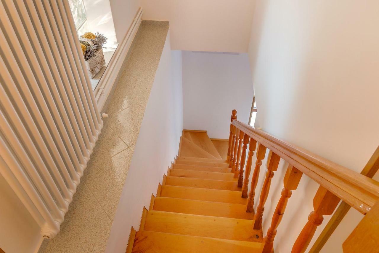 Apartmani Muzic Orlec Eksteriør billede